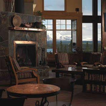 Copper River Princess Wilderness Lodge Copper Center Exteriör bild